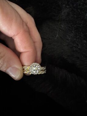 Fashion Jewelry Two-Tone Gold and Silver Halo Ring